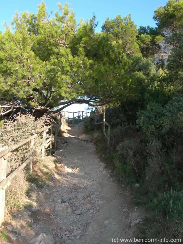 A viewpoint niche on the right