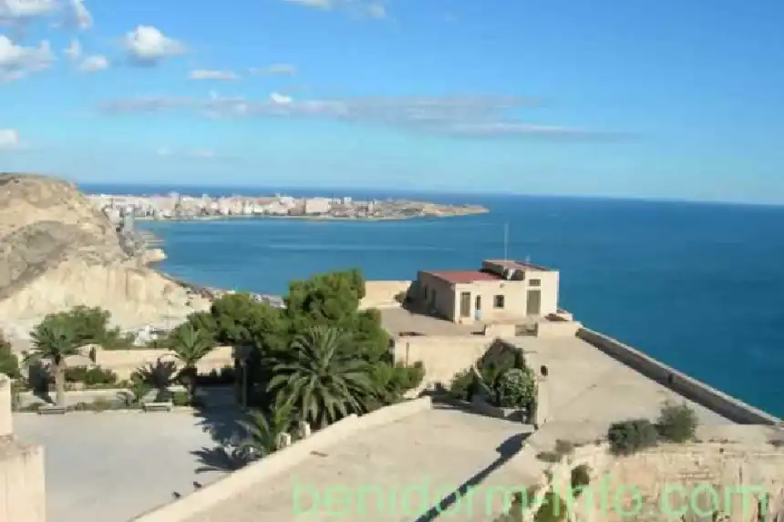 Castillo Santa Barbara View over the Albufereta Peninsular